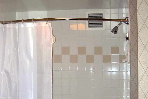 Nettoyer un rideau de douche en pvc