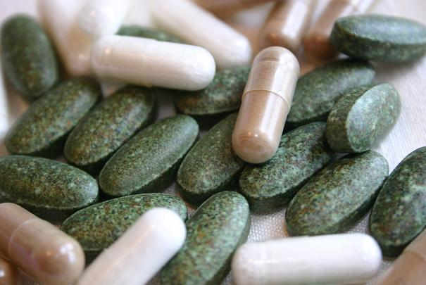 medicaments_dangereux_liste_demande_retrait_ufc