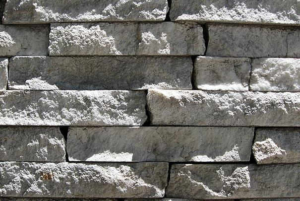 Les taux des crédits immobiliers ont continué de progresser en mars 2011