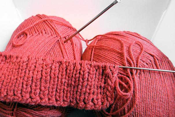 Correspondance des aiguilles à tricoter et du nombre de mailles