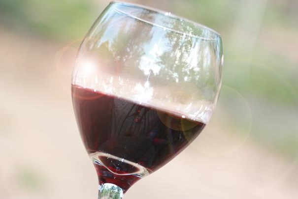 12.000 bouteilles de vin de l’Elysée vendues aux enchères les 30 et 31 mai 2013