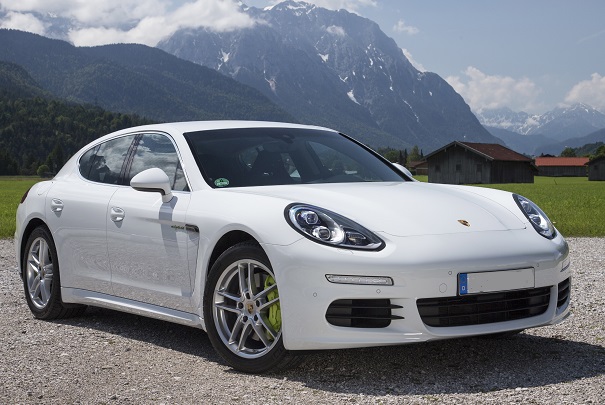 rappel_porsche_panamera_s_e_hybrid_fevrier_2014