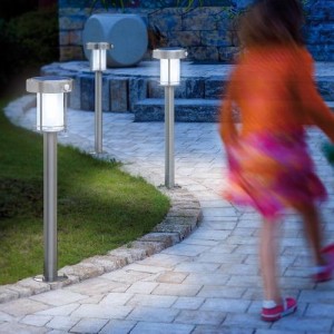 lampadaires-avec-detecteur-de-mouvement