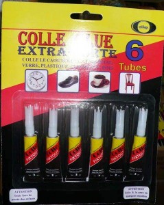 rappel-de-colle-glue-extra-forte-de-marque-fixtout